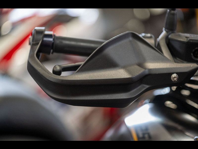 BMW R 1250 gs *Akrapovic - Comfort Seats* 0dr Manual 2026