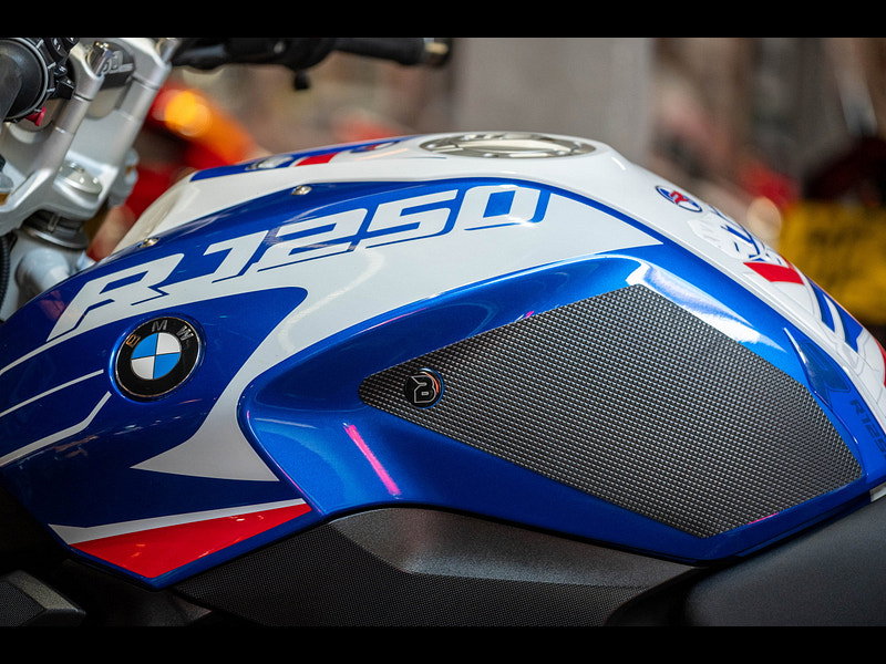 BMW R 1250 r *Akrapovic - Lovely Example* 0dr Manual 2026