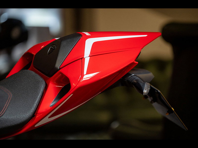 DUCATI 1199 Panigale *R Model - Termignoni Exhaust* 0dr Manual 2026