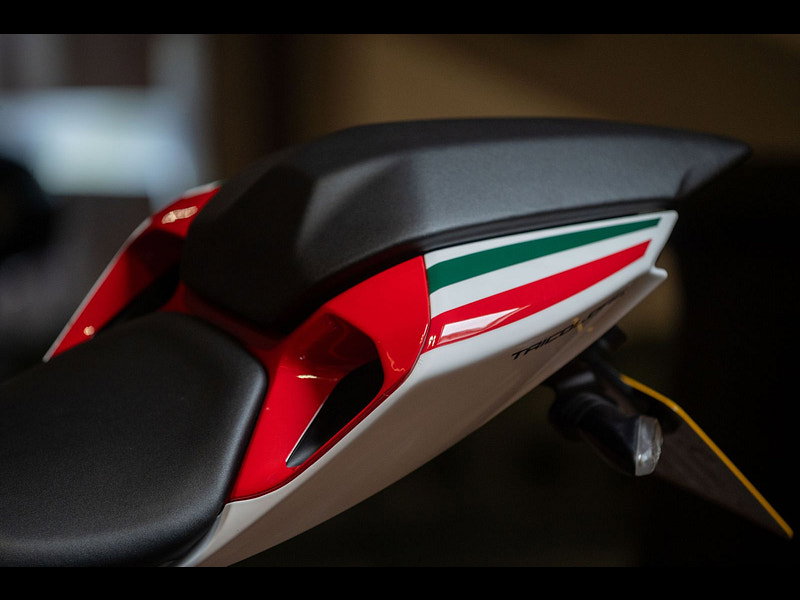 DUCATI 1199 Panigale *Tricolore - Low Mileage - 1 Former Keeper*  0dr Manual 2026