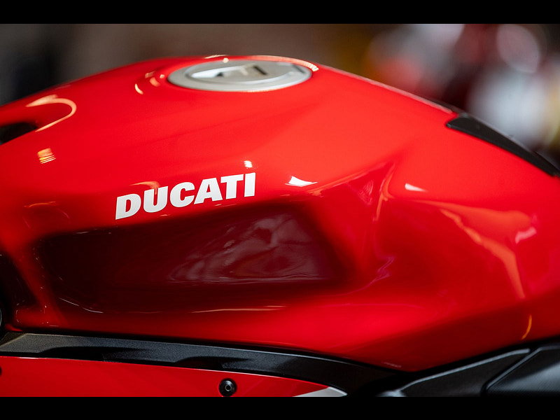 DUCATI 1199 Panigale *Tricolore - Low Mileage - 1 Former Keeper*  0dr Manual 2026