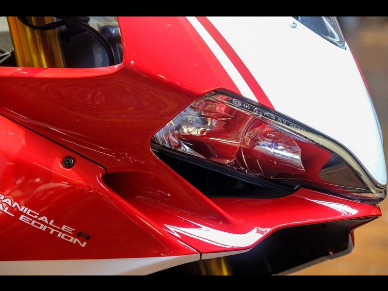 DUCATI 1299 Panigale 1299 Final Edition Only 874 Miles 0dr Manual 2026