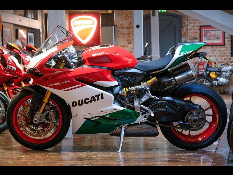 DUCATI 1299 Panigale 1299 Final Edition Only 874 Miles 0dr Manual 2026