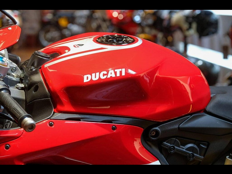 DUCATI 1299 Panigale 1299 Final Edition Only 874 Miles 0dr Manual 2026