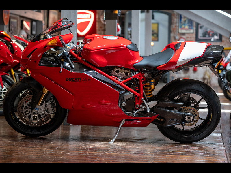 DUCATI 749 R Mk1 *Carbon* 0dr  2026