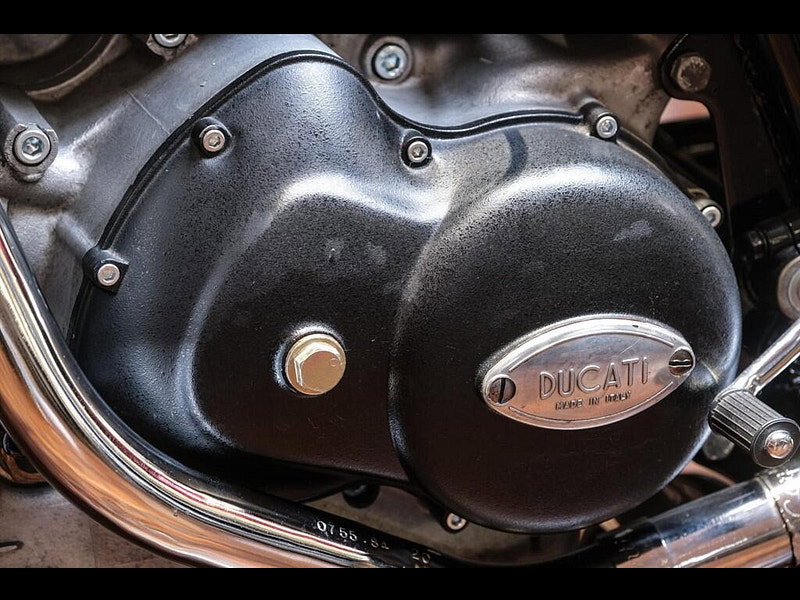 DUCATI 750 750 Sport Super Rare "Z-Stripe" 0dr Manual 2026