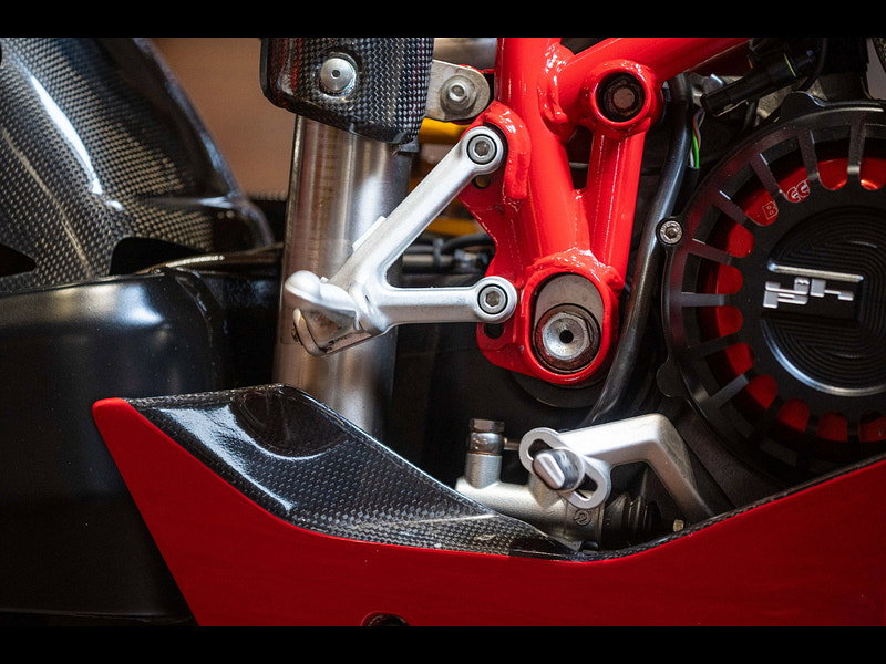DUCATI 999 *R Model - Original Example* 0dr 2026