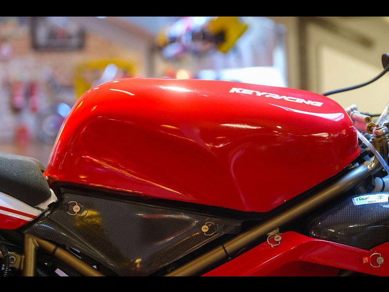 DUCATI 916  Mike Brown IOM Race Bike 0dr Manual 2026