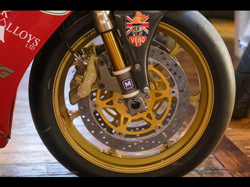 DUCATI 916  Mike Brown IOM Race Bike 0dr Manual 2026