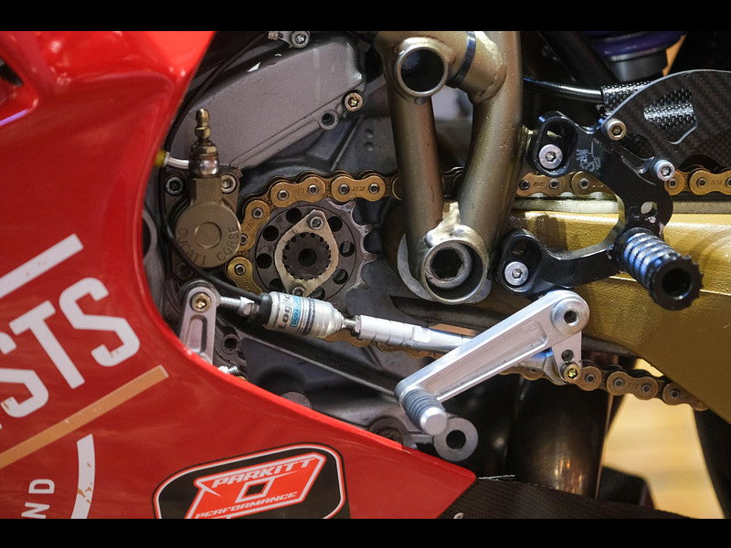 DUCATI 916  Mike Brown IOM Race Bike 0dr Manual 2026