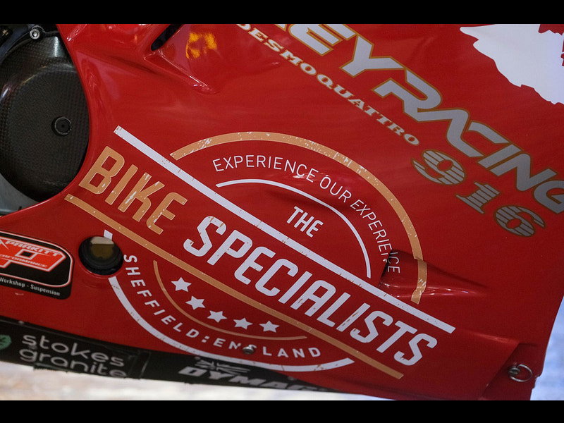 DUCATI 916  Mike Brown IOM Race Bike 0dr Manual 2026