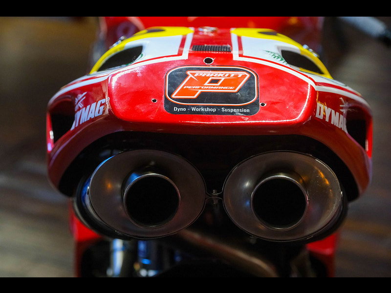 DUCATI 916  Mike Brown IOM Race Bike 0dr Manual 2026