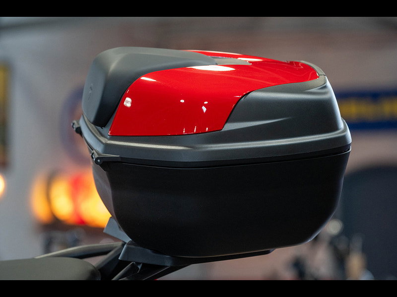 DUCATI Multistrada V4 *Full Akrapovic Exhaust - Full Luggage - Radar* 0dr Manual 2026