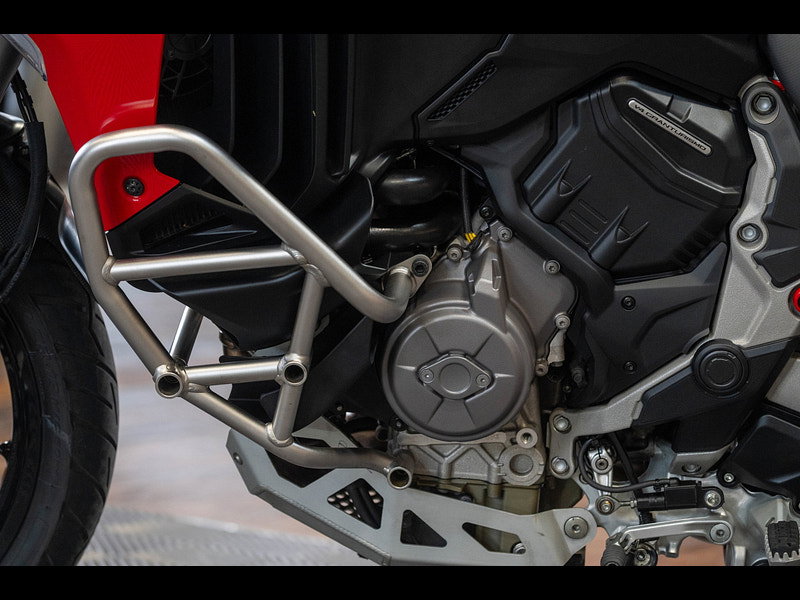 DUCATI Multistrada V4 *Full Akrapovic Exhaust - Full Luggage - Radar* 0dr Manual 2026