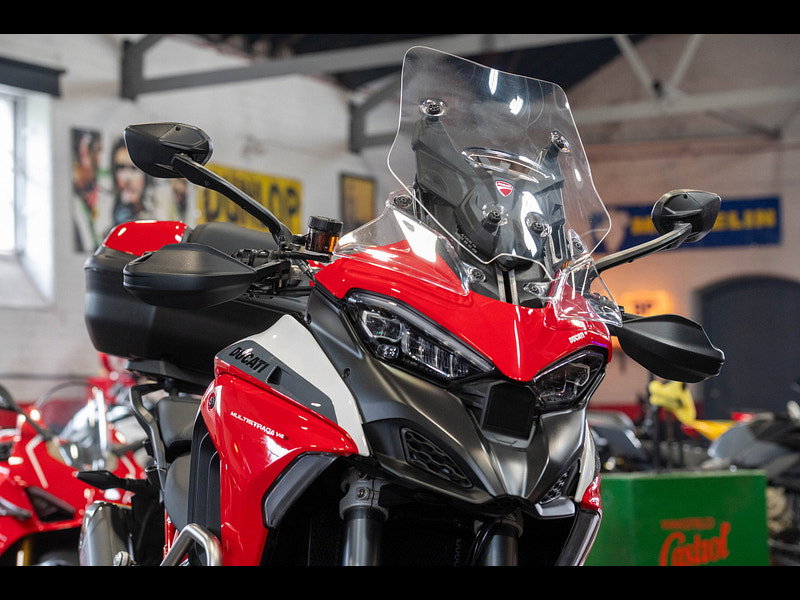 DUCATI Multistrada V4 *Full Akrapovic Exhaust - Full Luggage - Radar* 0dr Manual 2026