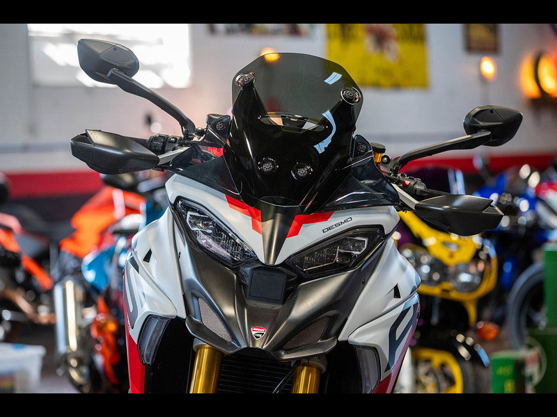 DUCATI Multistrada V4 RS *Akrapovic exhaust*  0dr Manual 2026