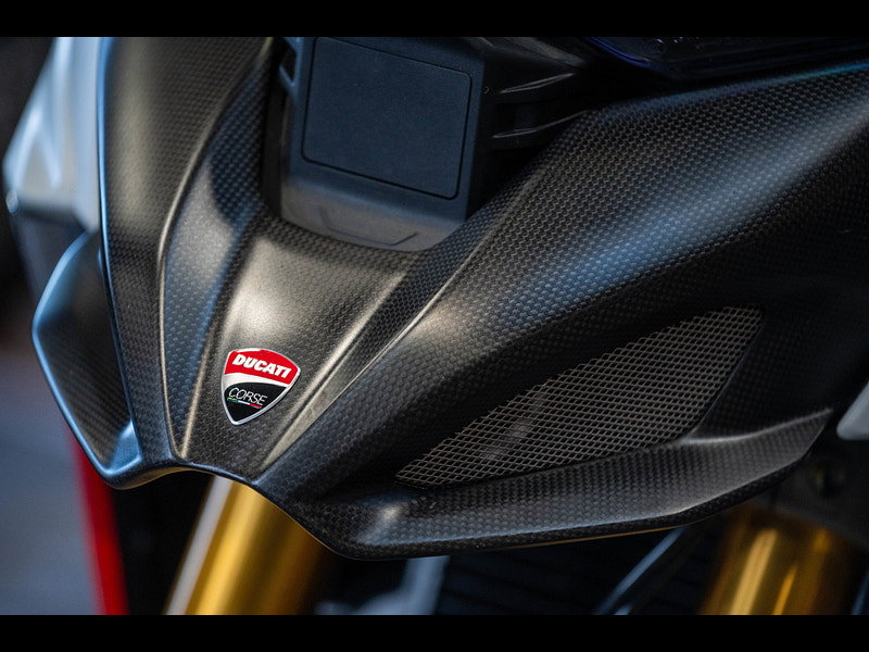 DUCATI Multistrada V4 RS *Akrapovic exhaust*  0dr Manual 2026