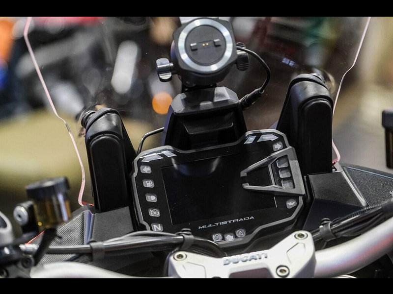 DUCATI Multistrada V2 *Multistrada V2 S - Panniers - Navigation- Warranty* 0dr Manual 2026
