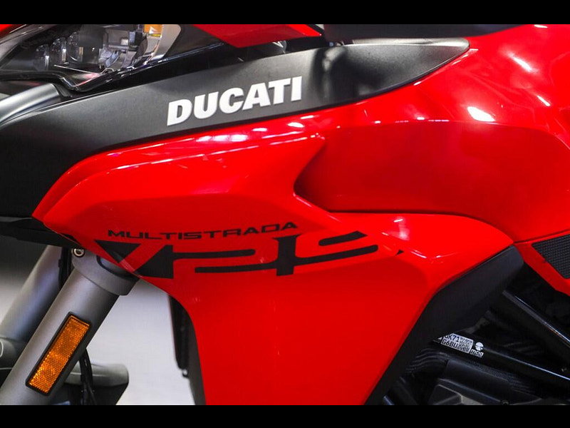 DUCATI Multistrada V2 *Multistrada V2 S - Panniers - Navigation- Warranty* 0dr Manual 2026