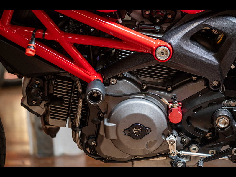 DUCATI Monster 1100 1100  0dr Manual 2026