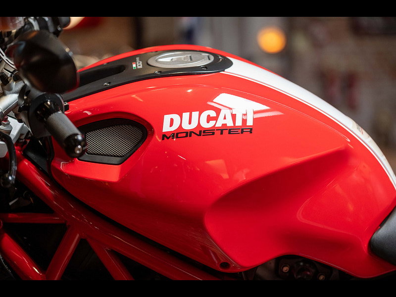 DUCATI Monster 1100 1100  0dr Manual 2026