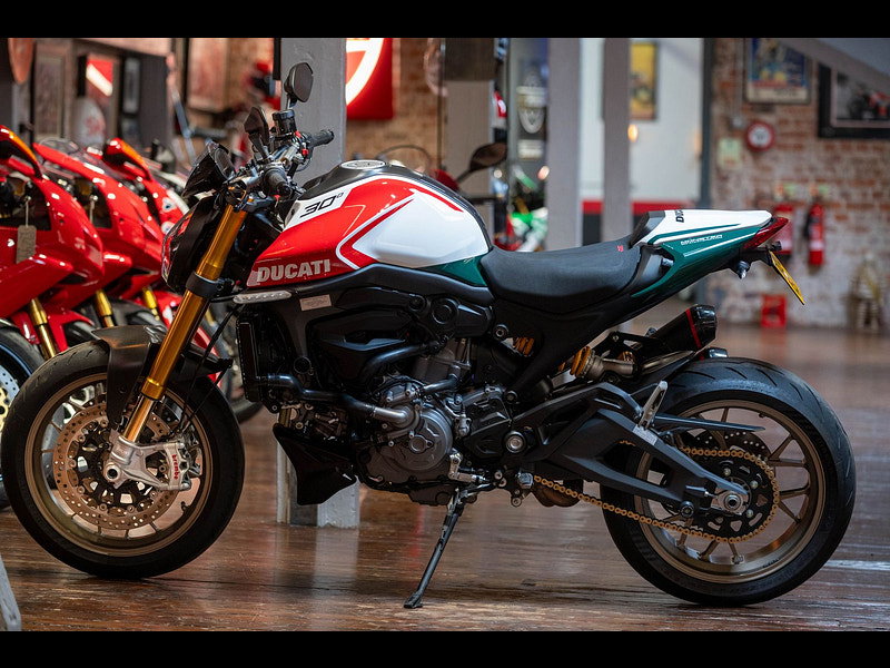 DUCATI Monster 937 *30th Anniversario - Termignoni - Stunning*  0dr Manual 2026