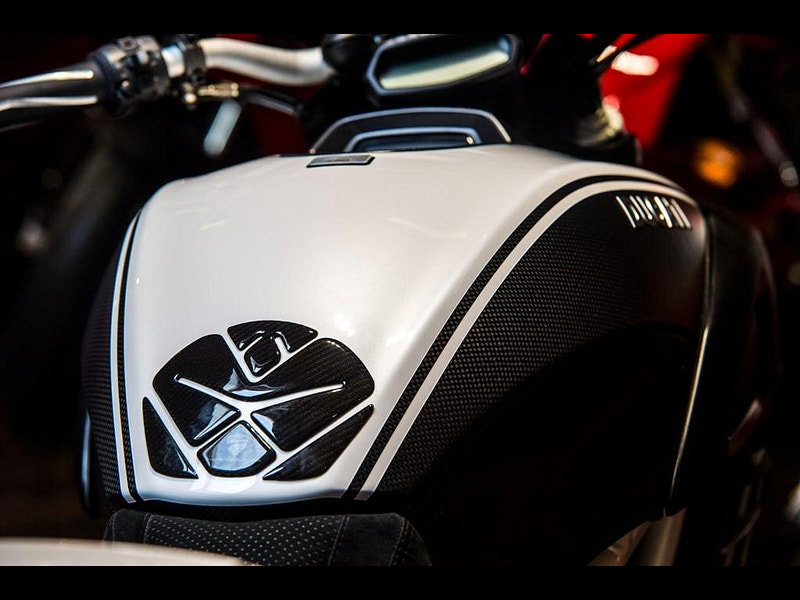 DUCATI Diavel AMG Rare AMG special edition Delivery miles 0dr Manual 2026