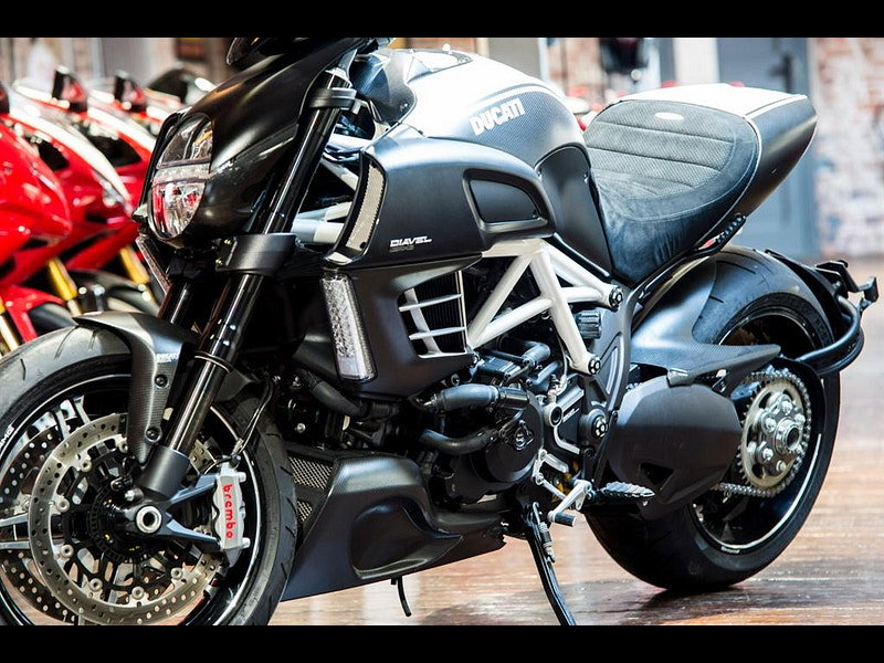DUCATI Diavel AMG Rare AMG special edition Delivery miles 0dr Manual 2026