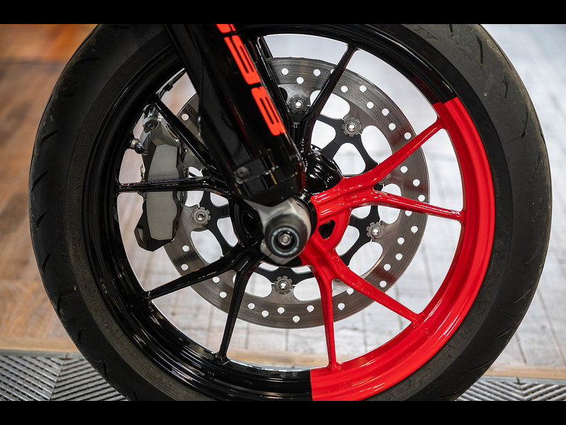 DUCATI Hypermotard 698 *Low Mileage - Stunning Example* 0dr Manual 2026