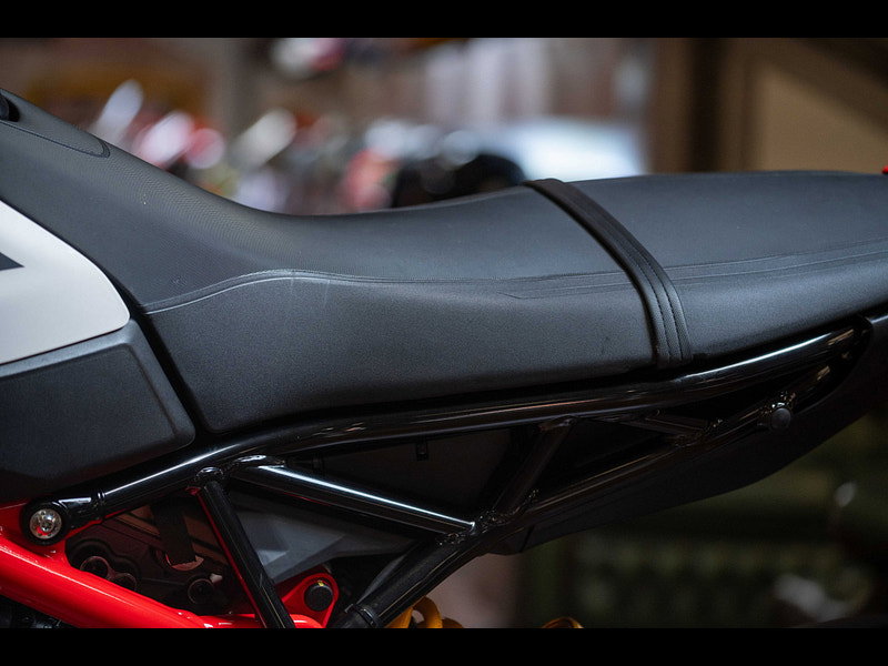 DUCATI Hypermotard 950 *1 Former Keeper - SP Model* 0dr Manual 2026