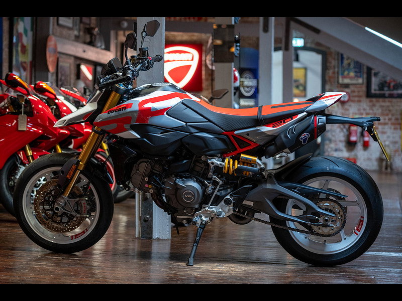 DUCATI Hypermotard v2 *The Latest Hypermotard V2 SP* 0dr Manual 2026