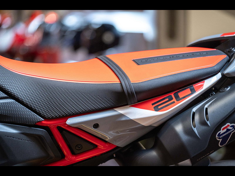 DUCATI Hypermotard v2 *The Latest Hypermotard V2 SP* 0dr Manual 2026