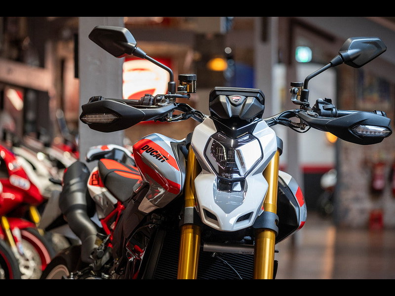 DUCATI Hypermotard v2 *The Latest Hypermotard V2 SP* 0dr Manual 2026