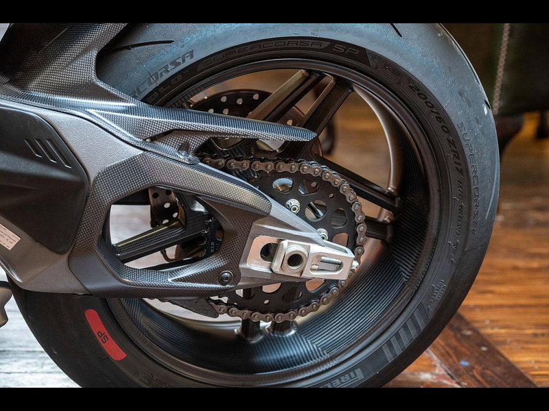 DUCATI Panigale V4 1103 Tricolore N0. 471/1000 0dr Manual 2026
