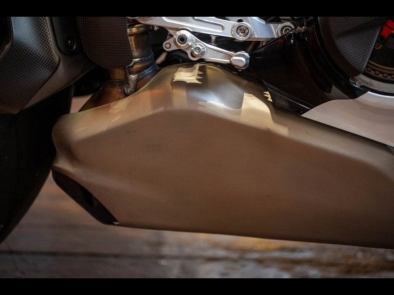 DUCATI Panigale V4 1103 Tricolore N0. 471/1000 0dr Manual 2026