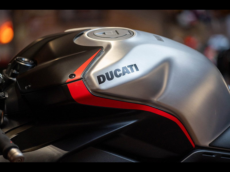 DUCATI Panigale V4 SP *Outstanding Original Example* 0dr Manual 2026