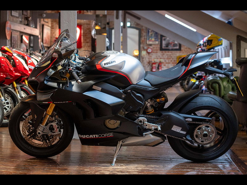 DUCATI Panigale V4 SP *Outstanding Original Example* 0dr Manual 2026