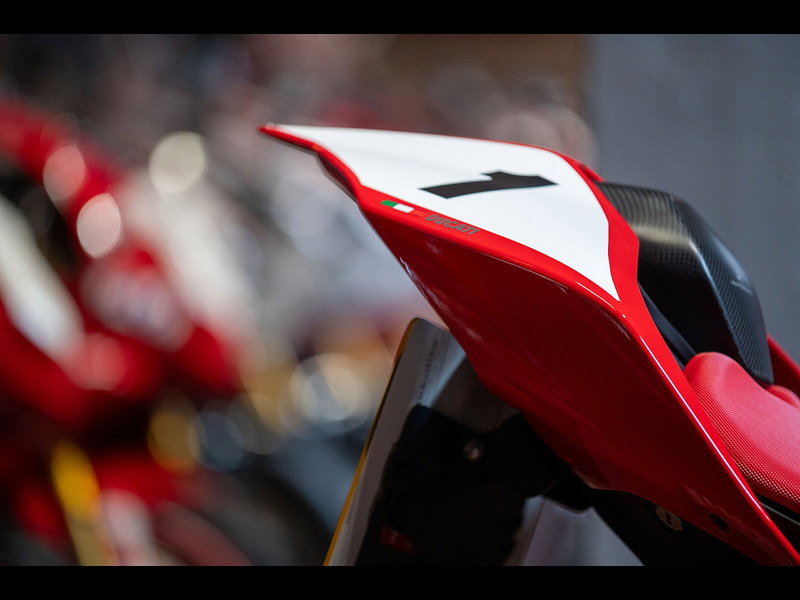DUCATI Panigale V4 *V4S 916 Foggy 25th Anniversario - Full Akrapovic Race System* 0dr Manual 2026