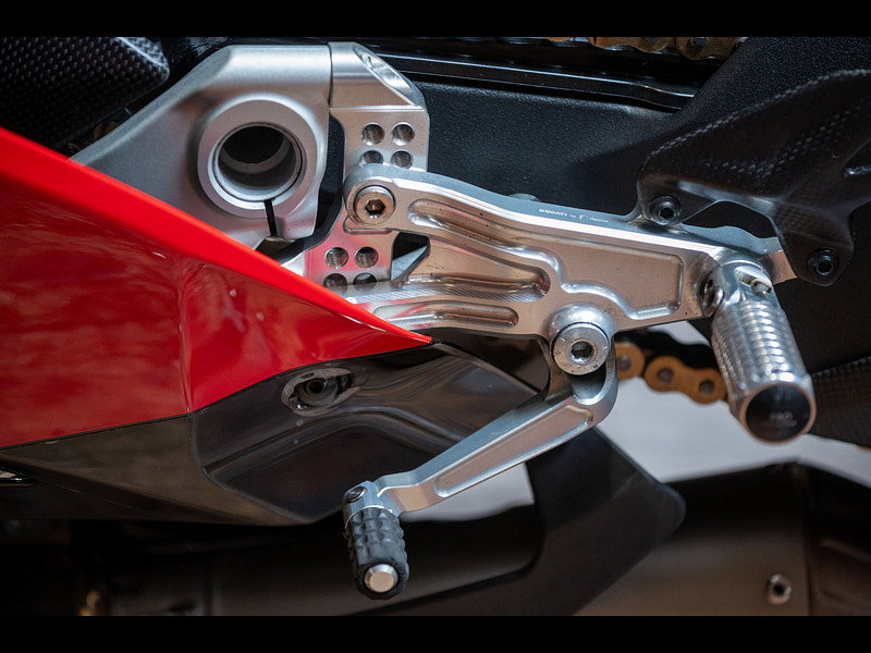 DUCATI Panigale V4 *V4S 916 Foggy 25th Anniversario - Full Akrapovic Race System* 0dr Manual 2026