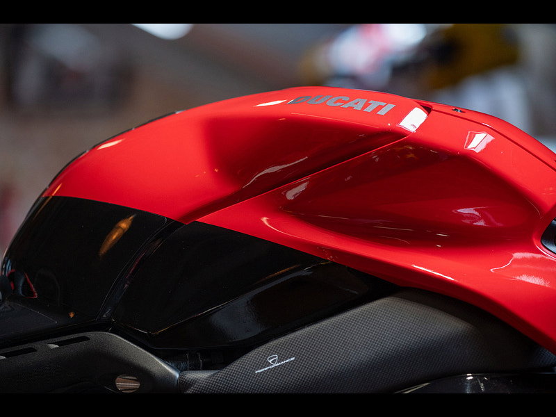 DUCATI Panigale V4 *V4S 916 Foggy 25th Anniversario - Full Akrapovic Race System* 0dr Manual 2026