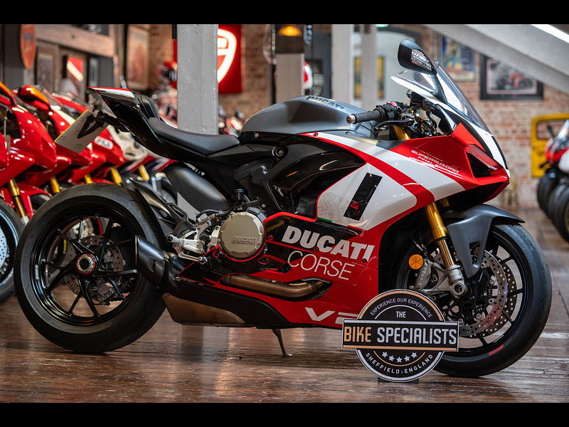 DUCATI Panigale V2 *1 Owner - Low Mileage* 0dr Manual 2026