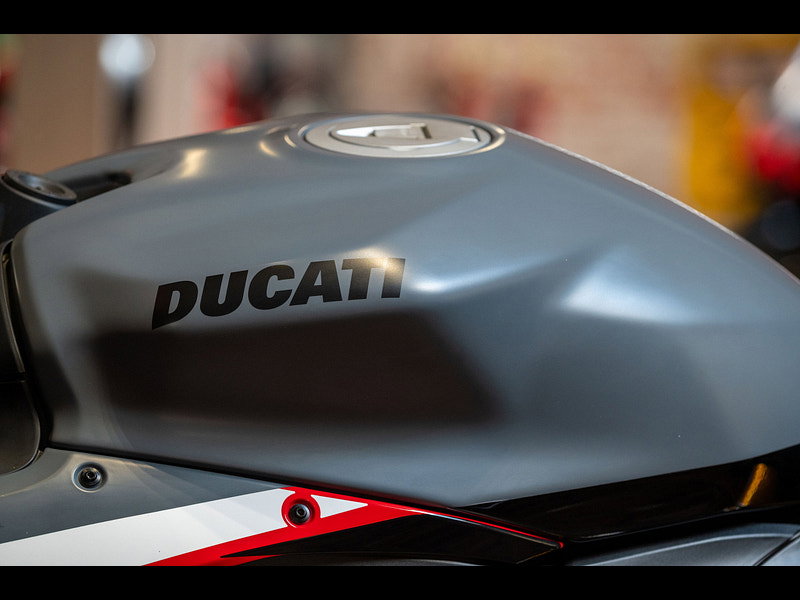 DUCATI Panigale V2 *1 Owner - Low Mileage* 0dr Manual 2026