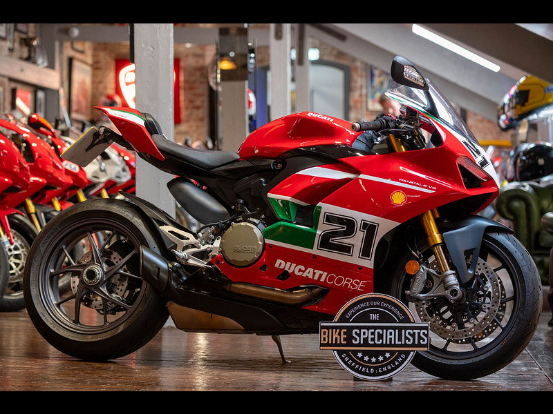 DUCATI Panigale V2 *Just 403 Miles From New* 0dr Manual 2026