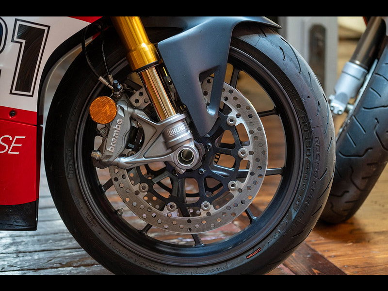 DUCATI Panigale V2 *Just 403 Miles From New* 0dr Manual 2026