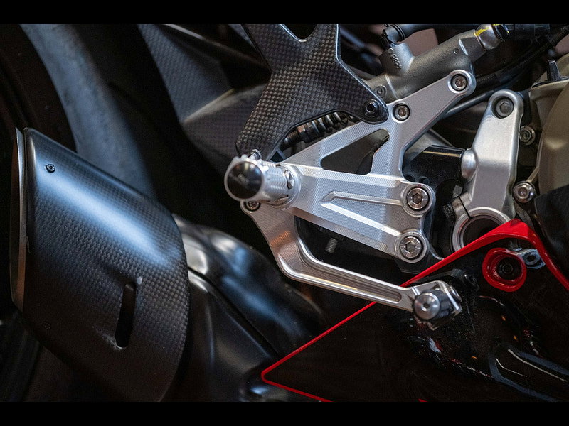 DUCATI Panigale V2 Final Edition *Low Mileage - Stunning*   0dr Manual 2026