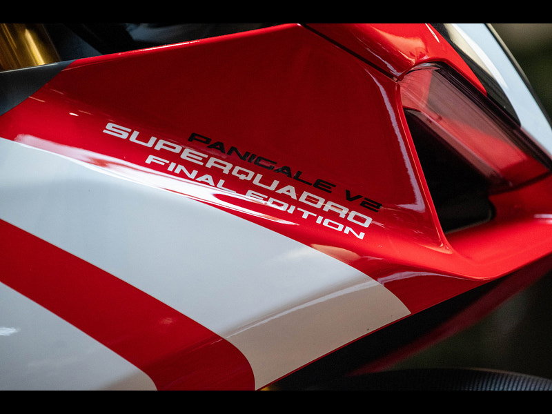 DUCATI Panigale V2 Final Edition *Low Mileage - Stunning*   0dr Manual 2026