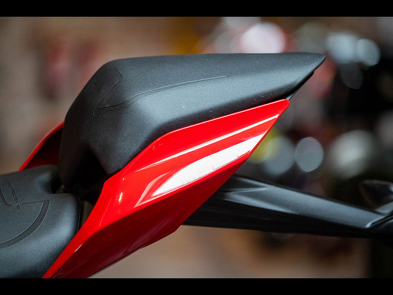 DUCATI Streetfighter V2 *1 Owner - Original Example* 0dr Manual 2026