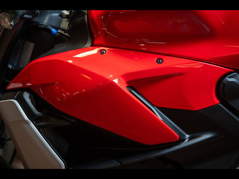 DUCATI Streetfighter V2 *1 Owner - Original Example* 0dr Manual 2026