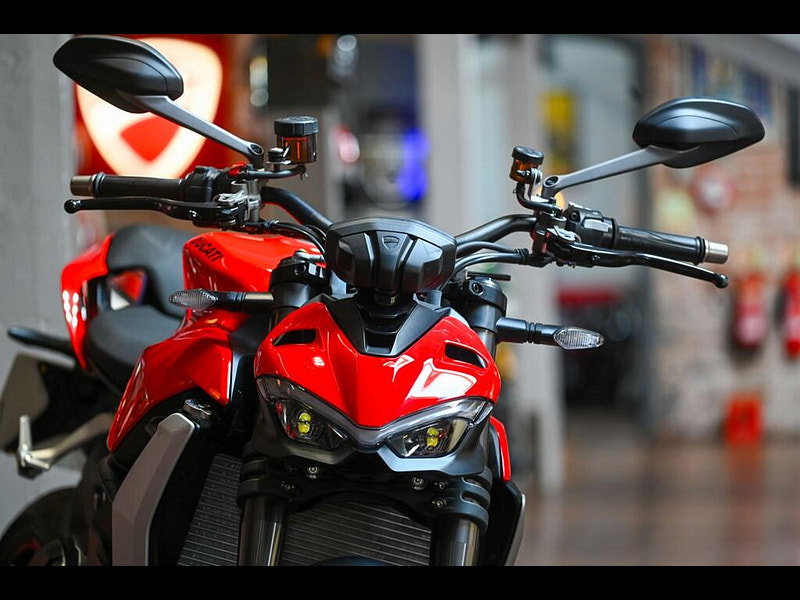 DUCATI Streetfighter V2 *Only 48 Miles From New!* 0dr Manual 2026
