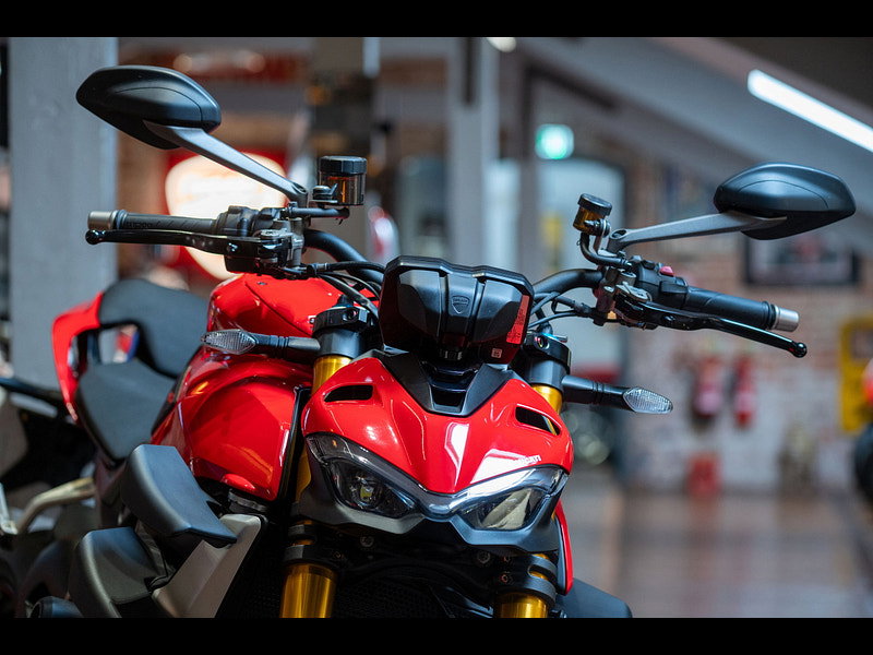 DUCATI Streetfighter V4S *1 Former Keeper - Low Mileage* 0dr Manual 2026